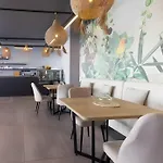 Gartenwohnung Am Meer, Ruhig, Pool Ájosz Nikólaosz