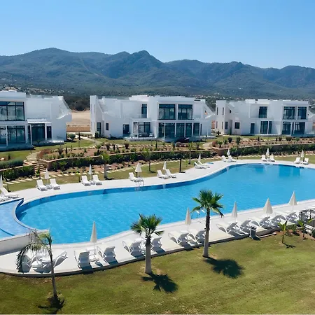 Gartenwohnung Am Meer, Ruhig, Pool