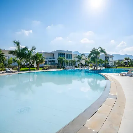 Apartment Gartenwohnung Am Meer, Ruhig, Pool *